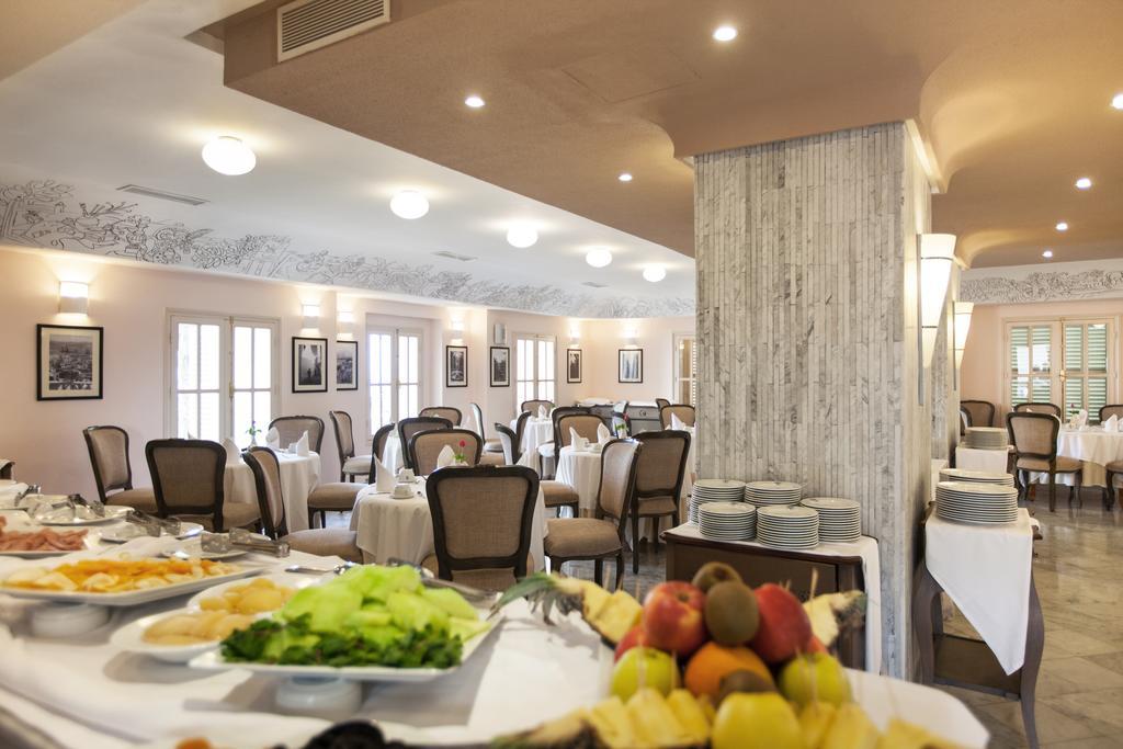 Hotel Grand De France