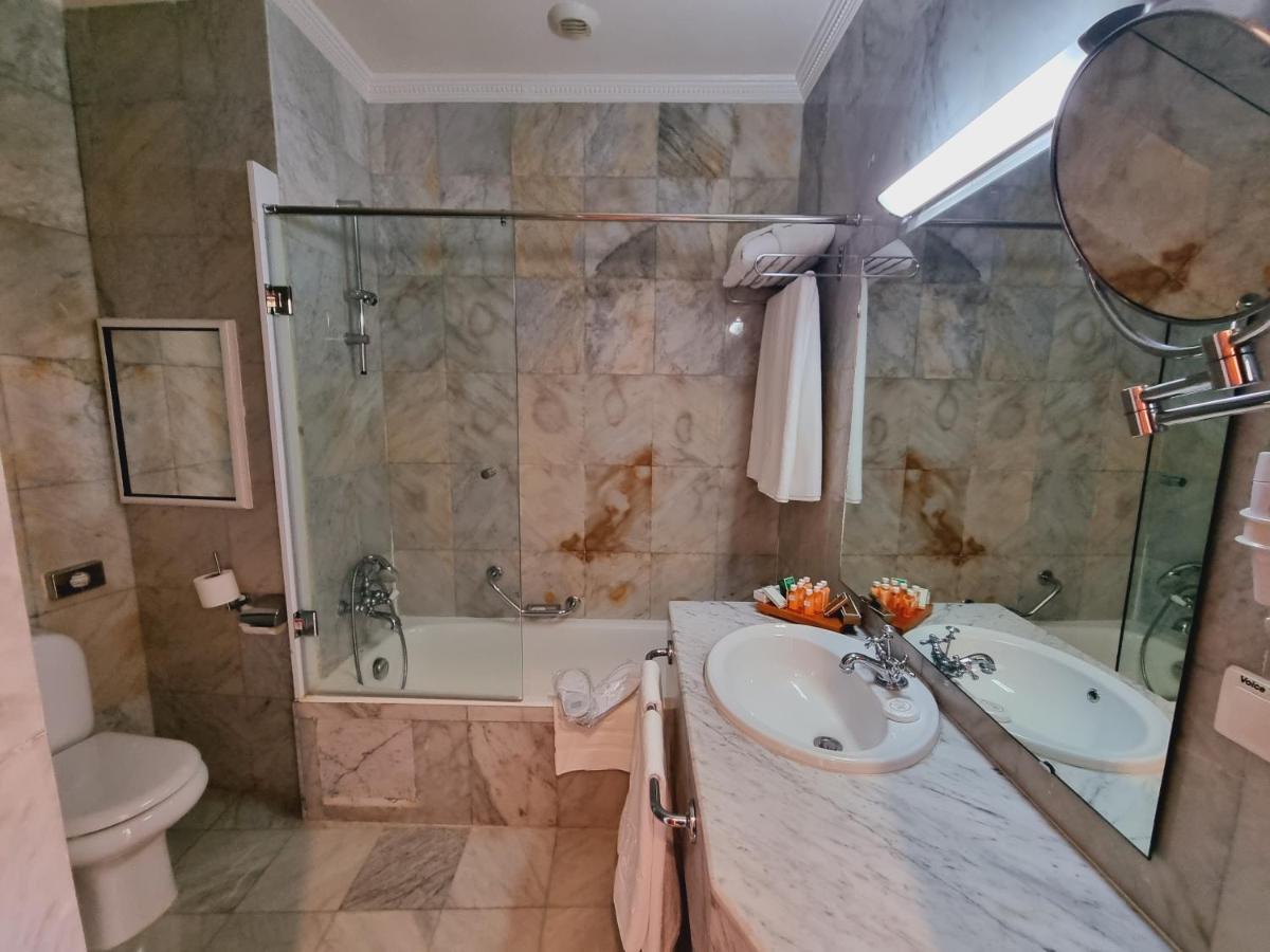 Hotel Grand De France
