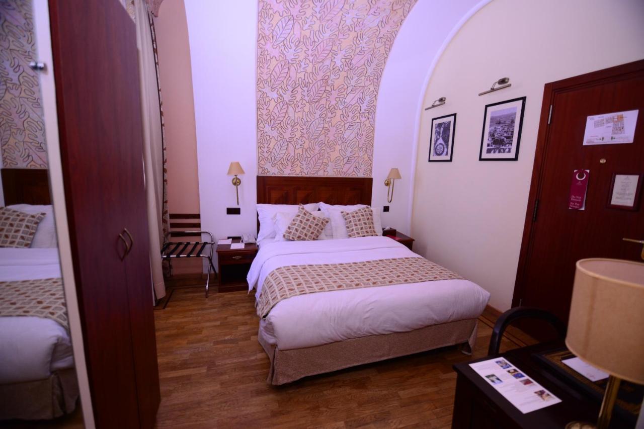 Grand De France Hotel